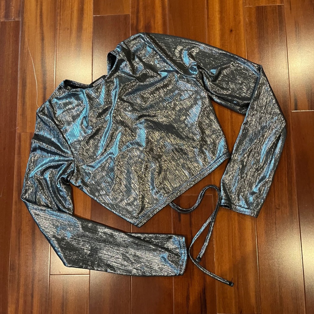 Missguided Silver Metallic‎ Top Ruched Back Long Sleeve Crop Top Party Glam US 8